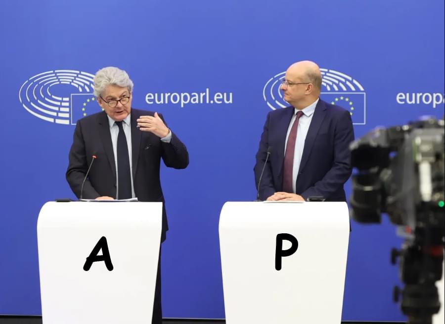 Avrupa, çok yörüngeli bağlantı uydu ağı planını onayladı!